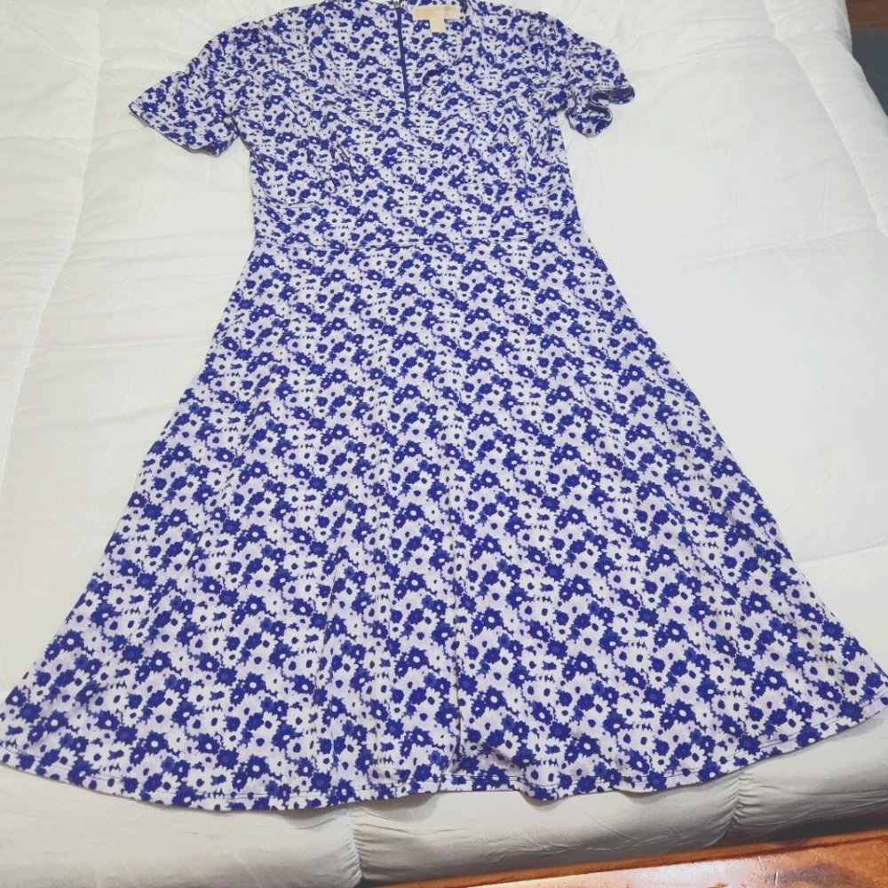 ❤️🌼Michael Kors dress Small